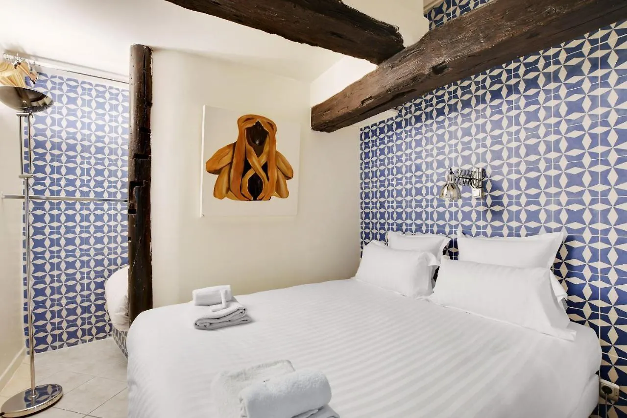 Pick A Flat'S Apartment In Les Halles - Rue Des Lombards Paris France